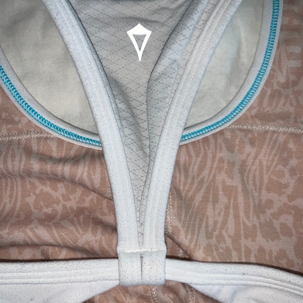 Ivivva Tank Top w/ built in bra - Picture 3 of 4